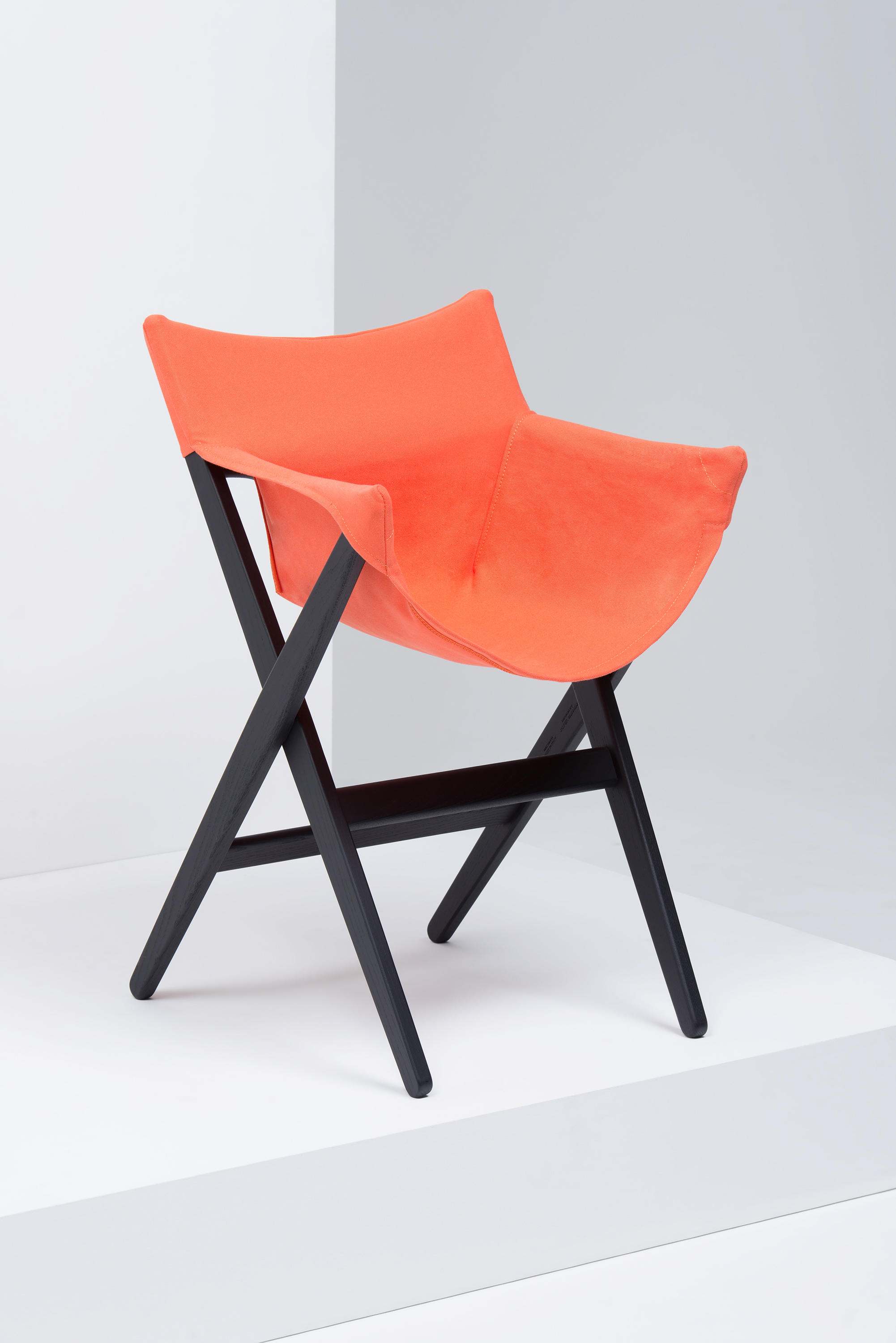 华体会体育官方在线官网 - 坐具|餐椅|办公家具|华体会体育官方在线官网家具|菲奥达餐椅